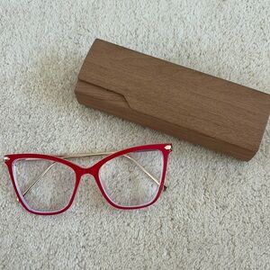 Red glasses